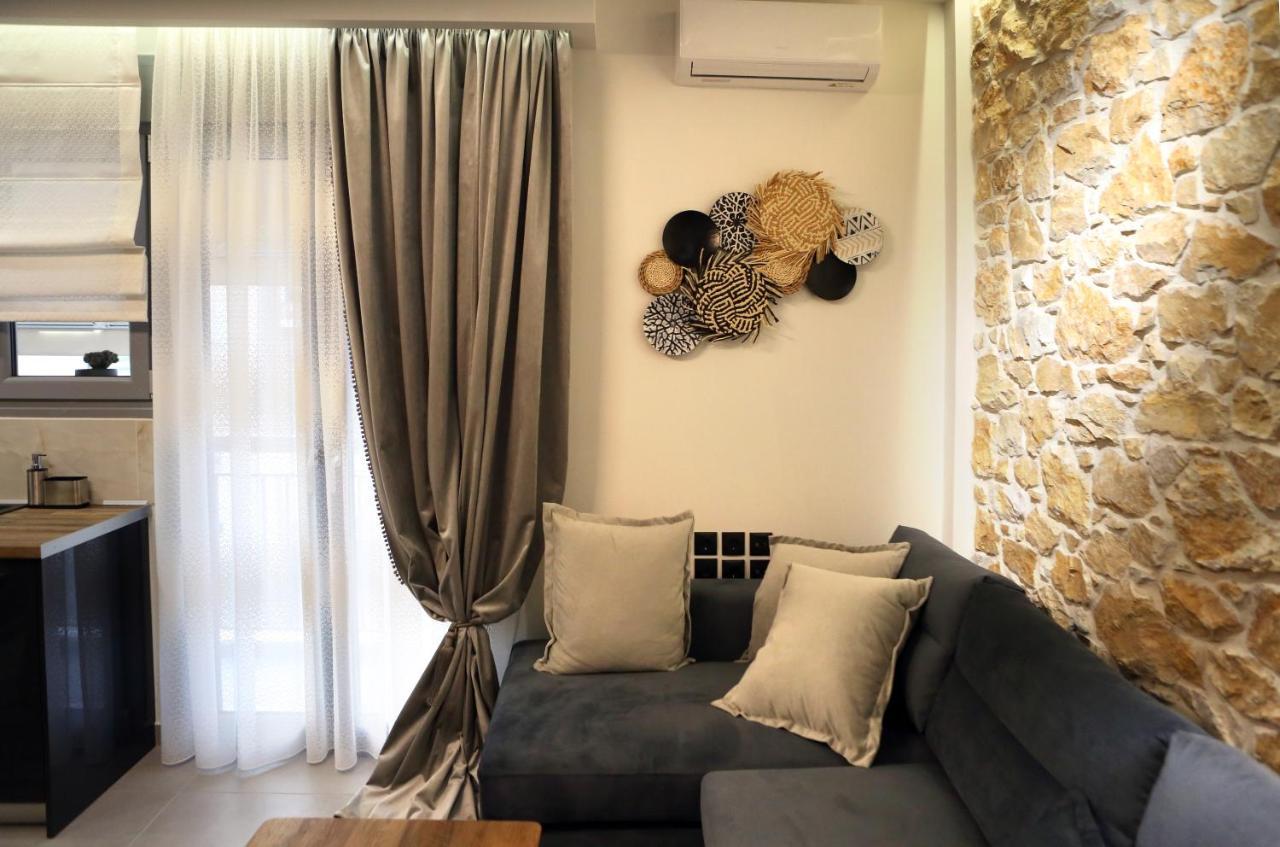 La Larissa Luxury Apartments Koronis Buitenkant foto